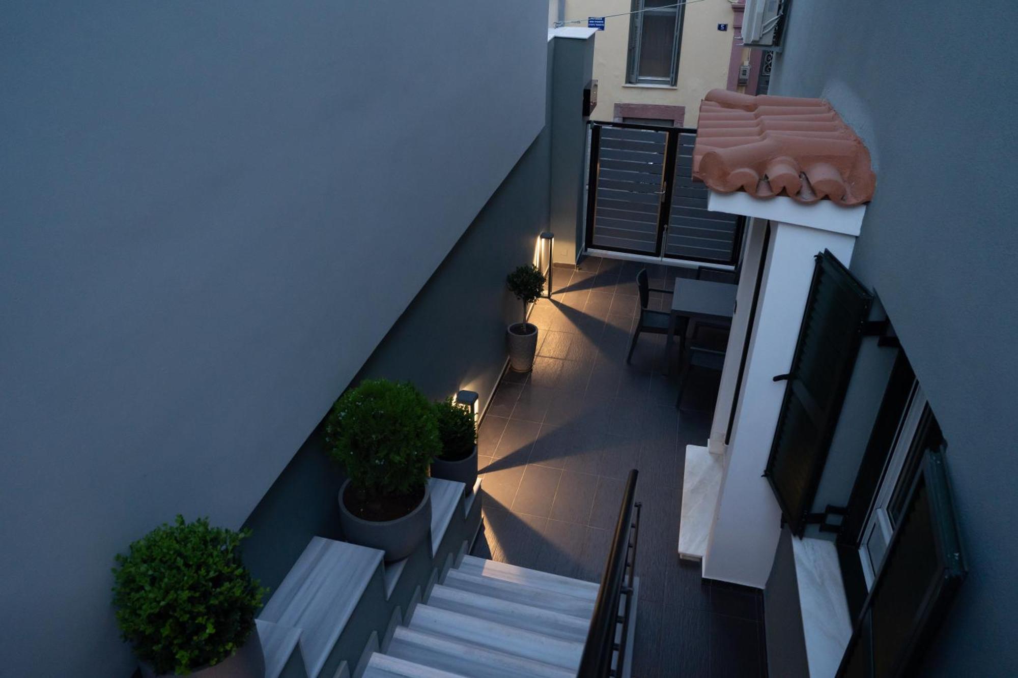 Agora Apartments Mytilíni المظهر الخارجي الصورة
